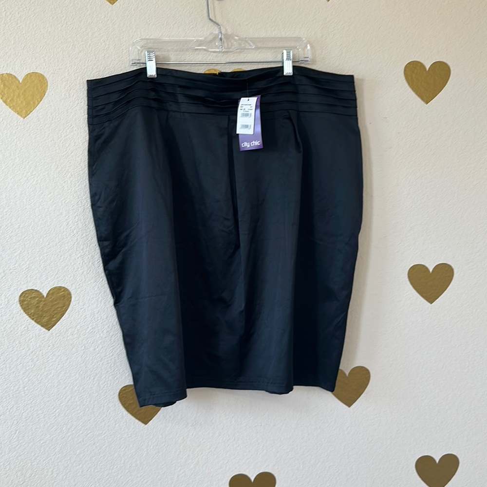BNWT black Sateen skirt City chic XL size 22